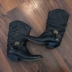 PERFECT ZODIAC COWGIRL BOOTS